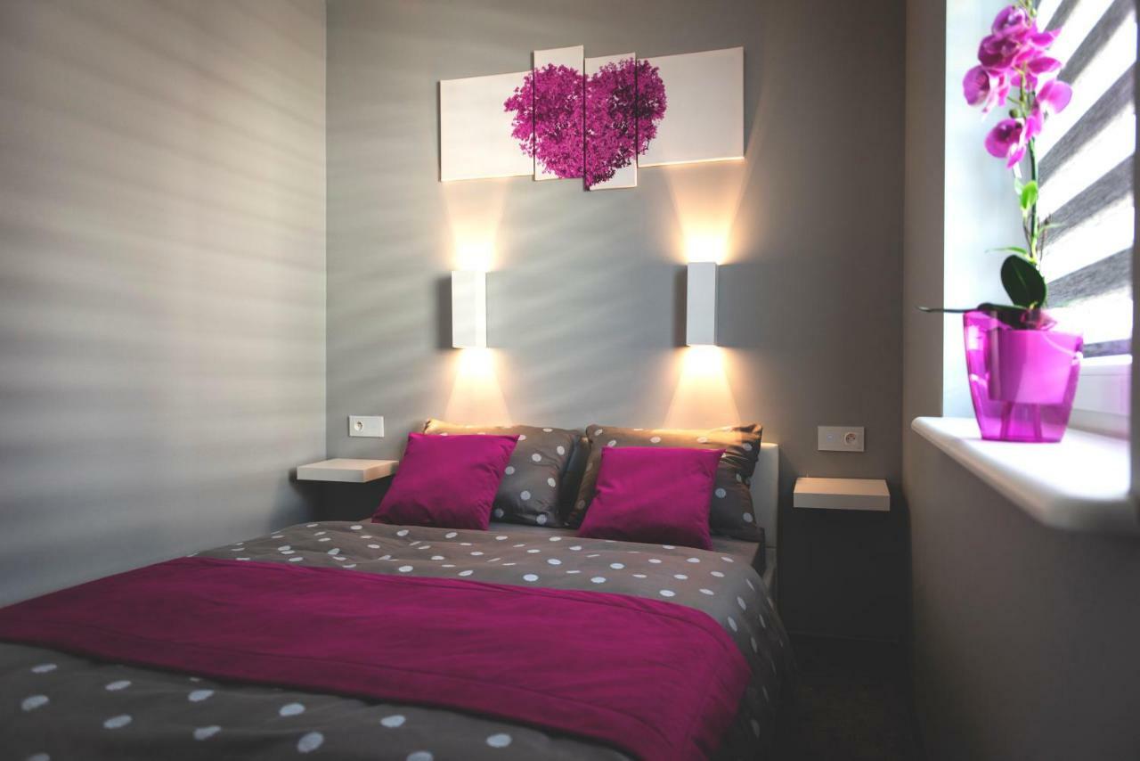 Apartament Elegance Pink Rewal Ngoại thất bức ảnh